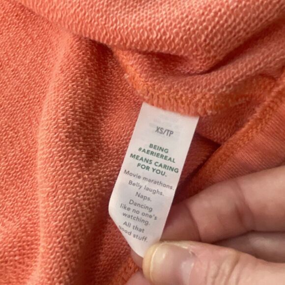 Aerie Women’s Zip Up Cropped Hoodie Sweatshirt Size XS Athleisure Outdoor Beach - Picture 10 of 11